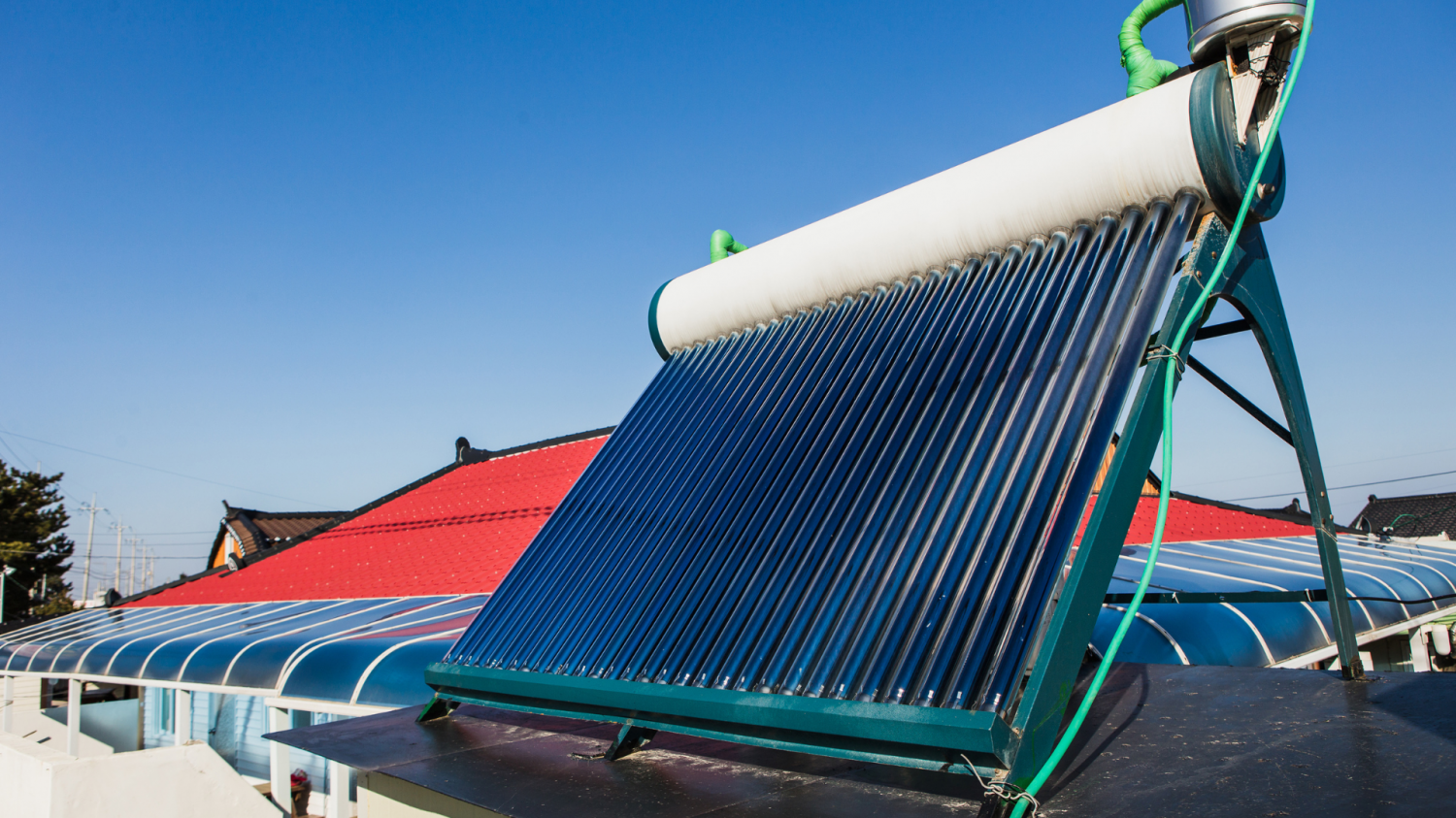 Diferença entre coletores solares e painéis de energia fotovoltaica