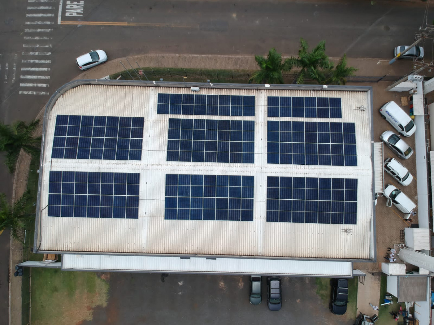 Sistema Fotovoltaico - Empresa Russer Brasil - Indaiatuba